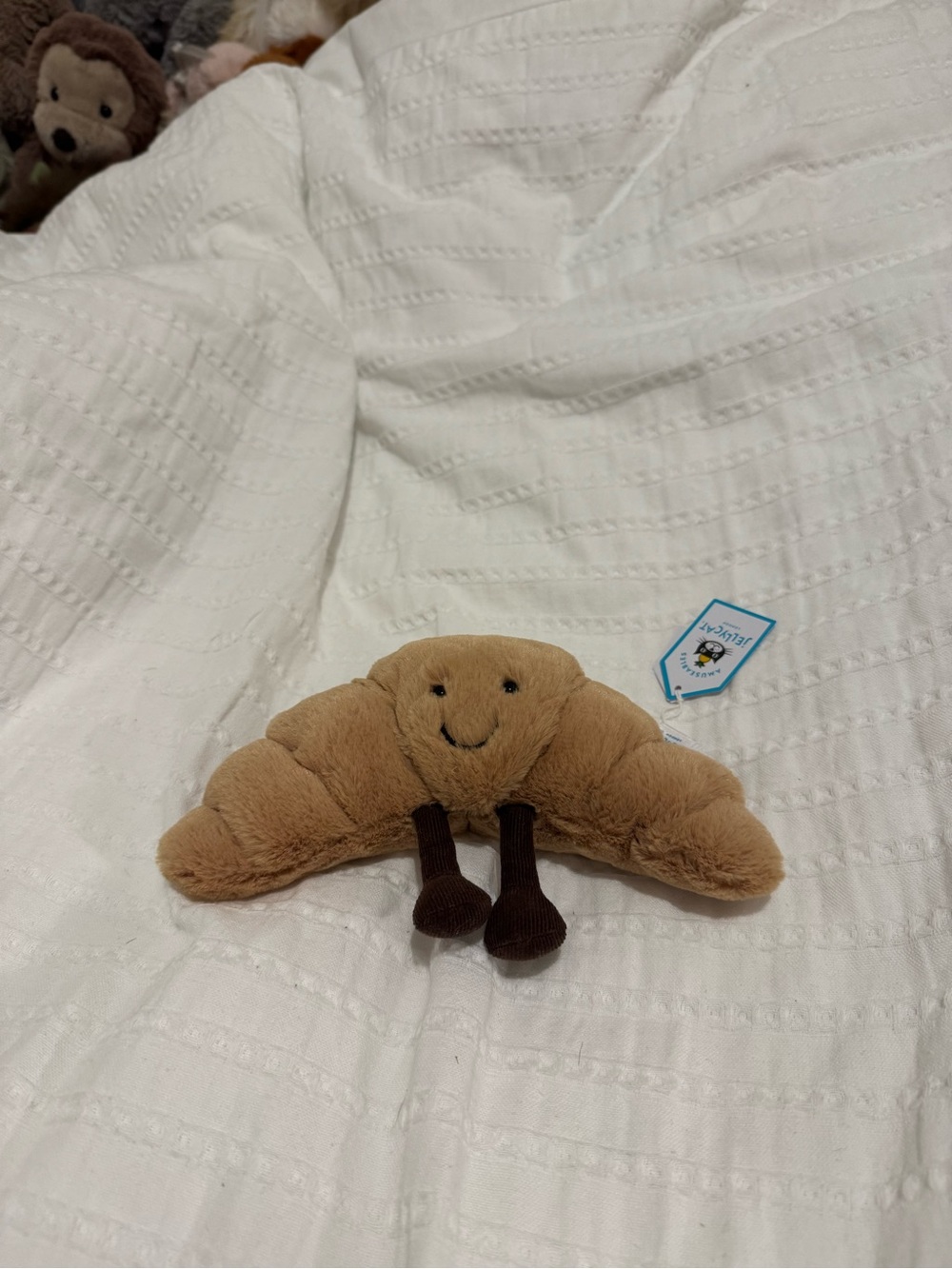 Croissant jellycat NWT